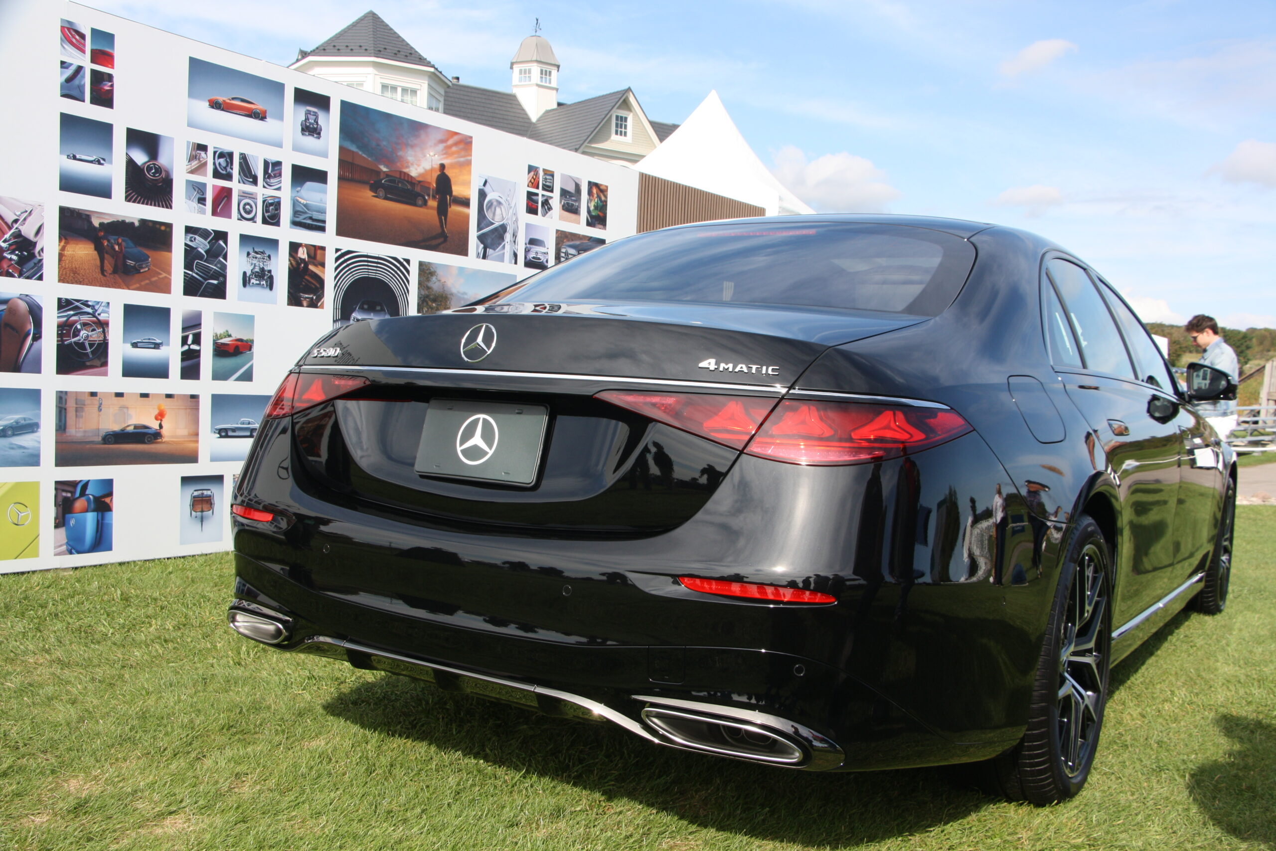 Mercedes Benz S 580 4MATIC car